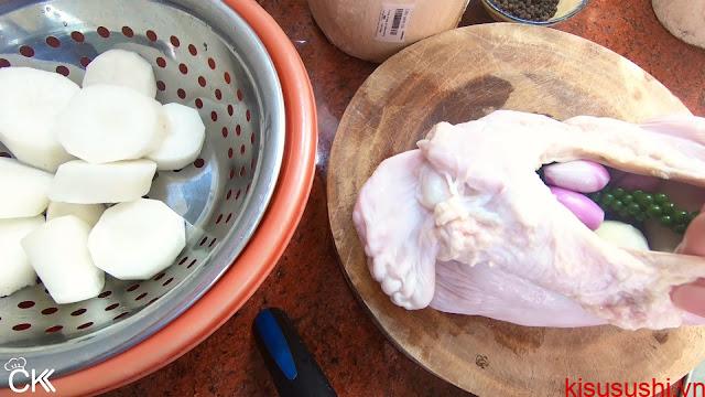 Cách làm bao tử hầm tiêu xanh nước dừa